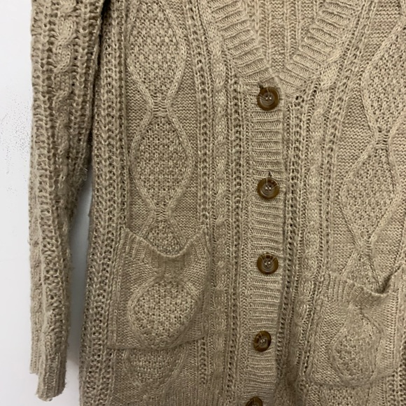 Atmosphere chunky cable knit cardigan US 6 - Picture 3 of 9